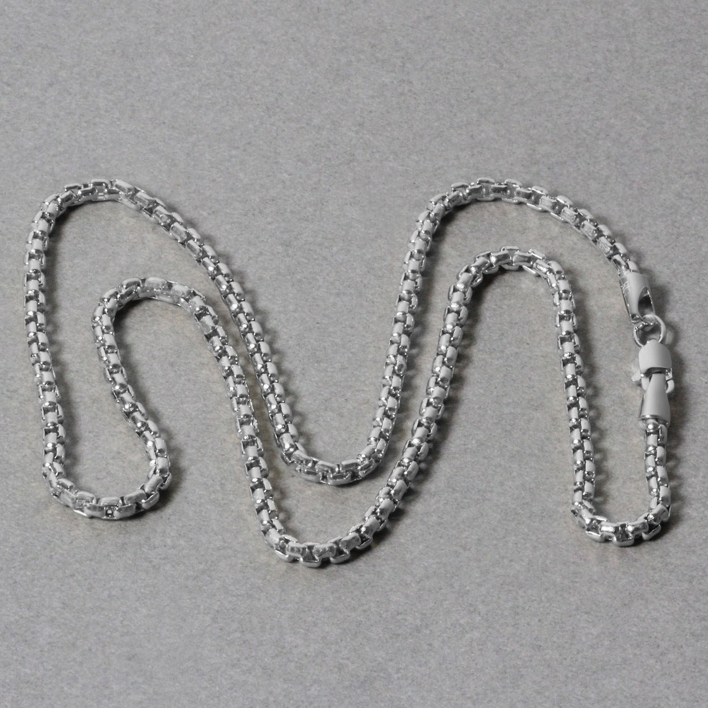 14k White Gold Round Box Chain (2.5 mm) 