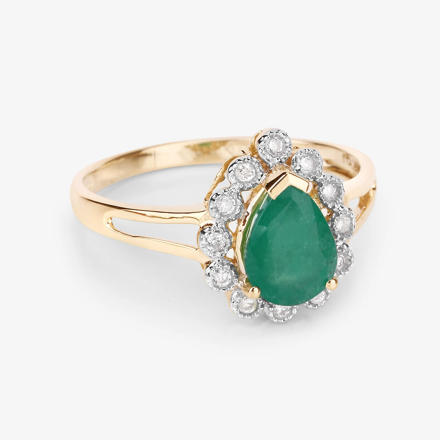 Cocktail Ring in 14K Yellow Gold with Zambian Emerald and 12 Sparkling Round Diamonds 