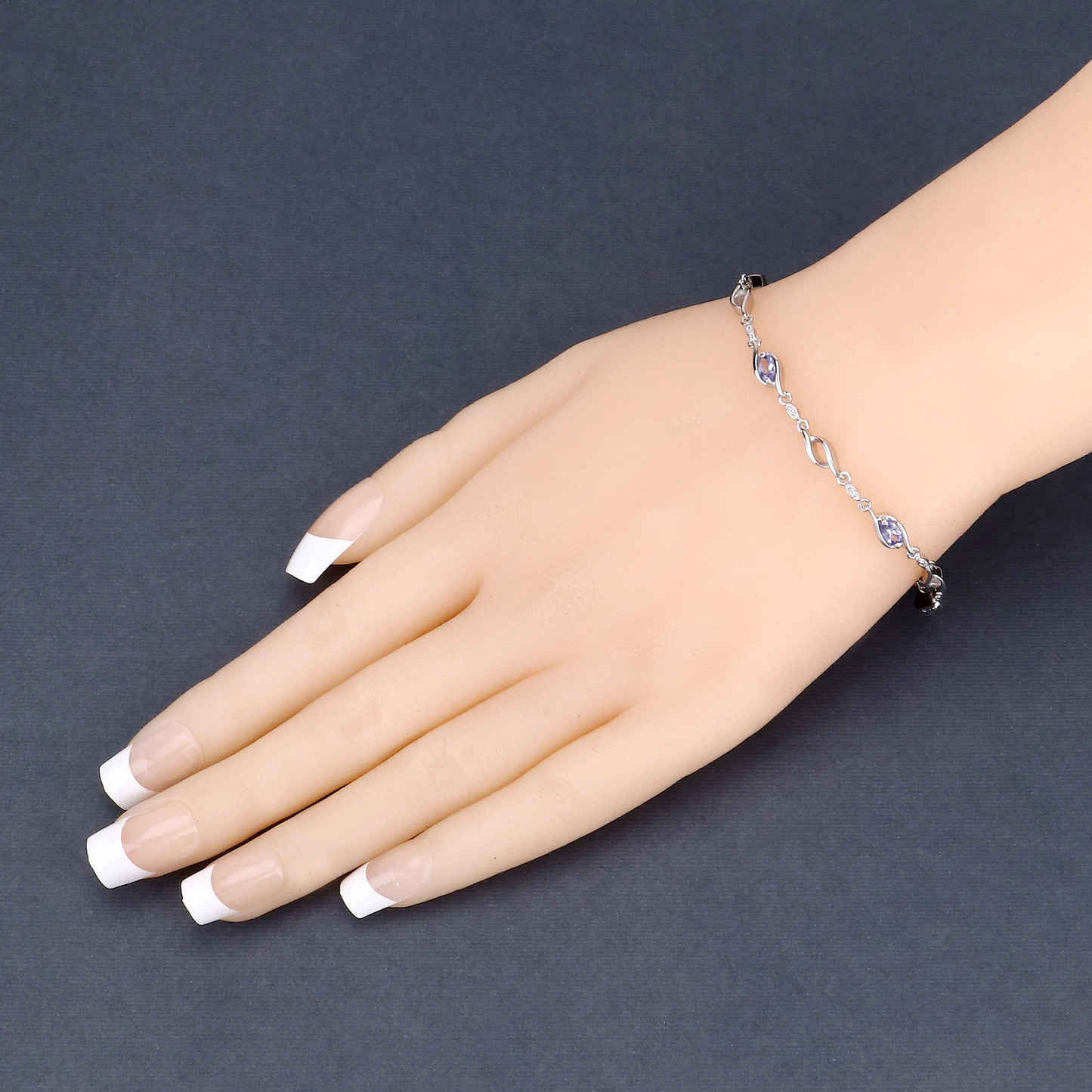 Bracelet in .925 Sterling Silver with Tanzanite and White Topaz 